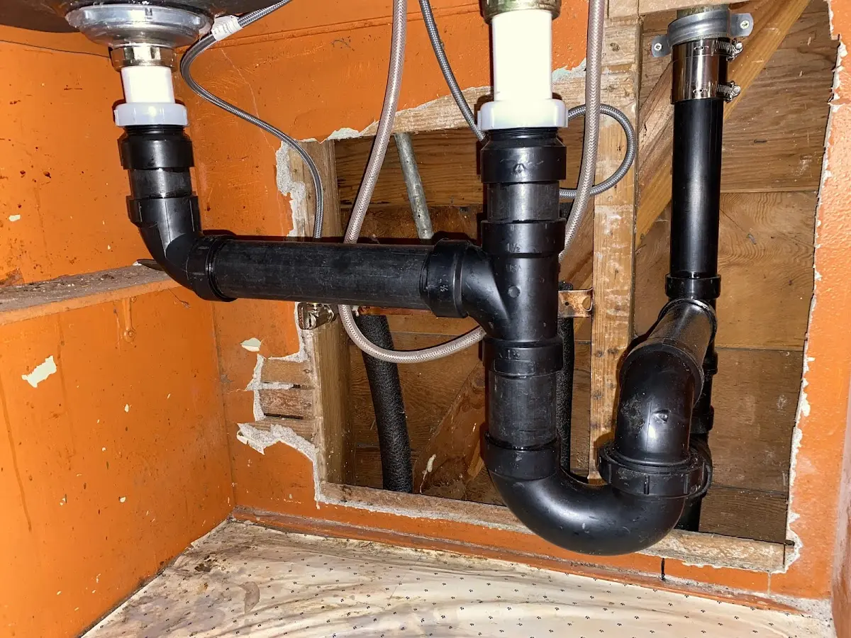 Professional Pipe Bursting equipment and tools on the job in Audubon